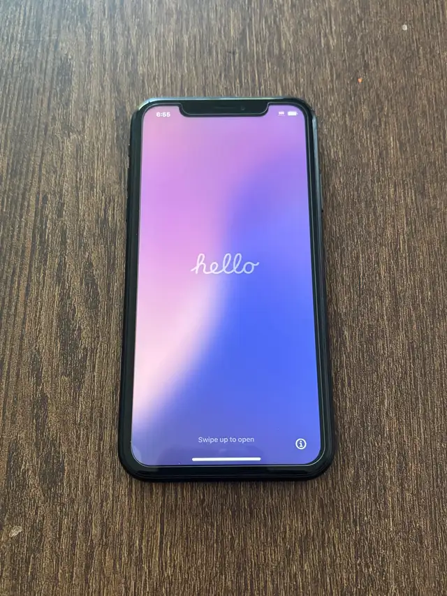 Unlocked Black 64 GB Apple iPhone Xr