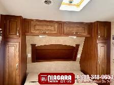 2011 JAYCO EAGLE SUPER LITE 305RLS Fifth Wheel - Photo 24