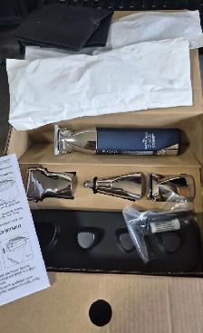CONAIR THE BARBER SHOP PRO SERIES 21-IN-1 MULTI-TRIMMER – NEW 45 - Photo 2