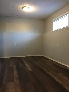 2 Bdroom Legal Basement Suite By School, Park, Transit, Shopping - Photo 7
