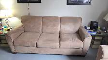 Couch & Love sest