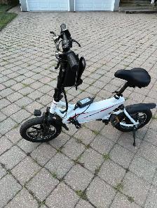 Gyrocopters Folding Electric Bike / E-Bike – $190 - Photo 2