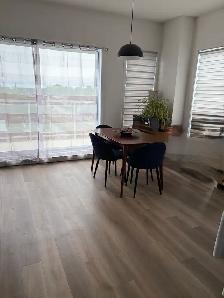 Condo 4/12 à Louer