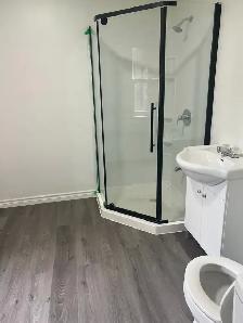 House for Rent: 5 Bedroom Newly Renovated House - Photo 2