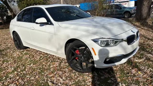 2017 BMW 3 Series 330i xDrive