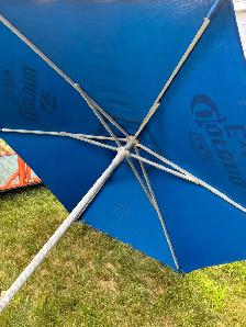 Large Corona Umbrella 7 foot diameter $40 - Photo 2