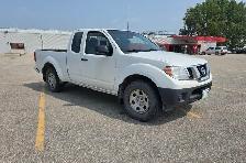 2013 Nissan Frontier - Photo 2