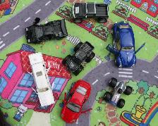 COLLECTION DE VOITURES MINIATURES