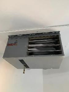 BEACON MORRIS 45,000 BTU/hr GARAGE HEATER