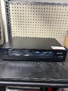 Nikko NT-700II Digital Synthesizer AM/FM Stereo Tuner Radio