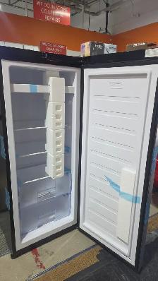 FRIGIDAIRE 2 IN 1 CONVERTIBLE UPRIGHT FREEZER/ FRIDGE 10 CUFT SS - Photo 2