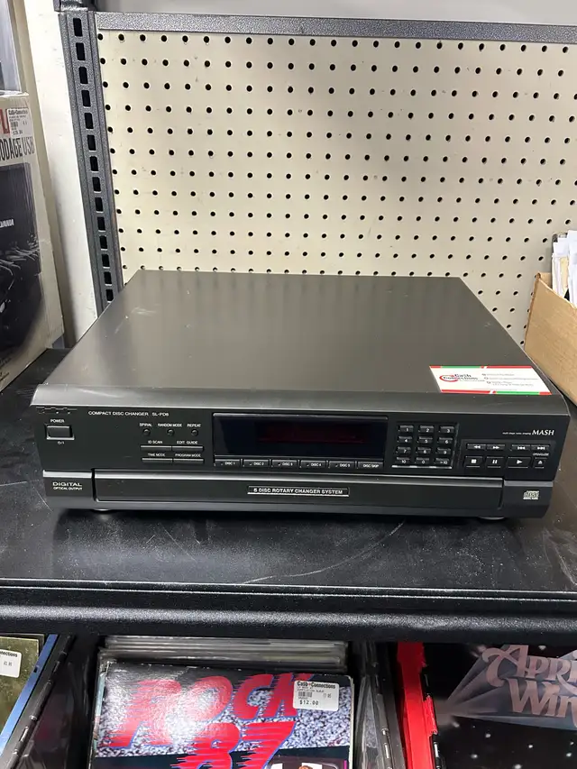 Technics SL-PD8 5 Disc CD Changer Player