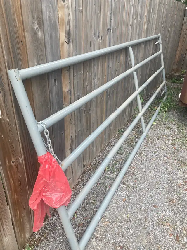 Farm gate