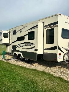 2020 Grand Design Solitude RV - Photo 4