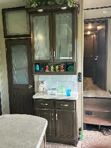 2020 Grand Design Solitude RV - Photo 8