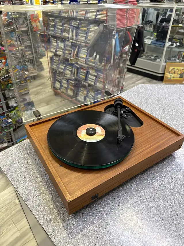Systemdek 11X Turntable