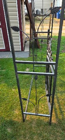 METAL GARDEN ARBOR W/GATE - Photo 4
