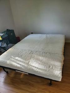 Sofa-bed with mattress and cover - Photo 4