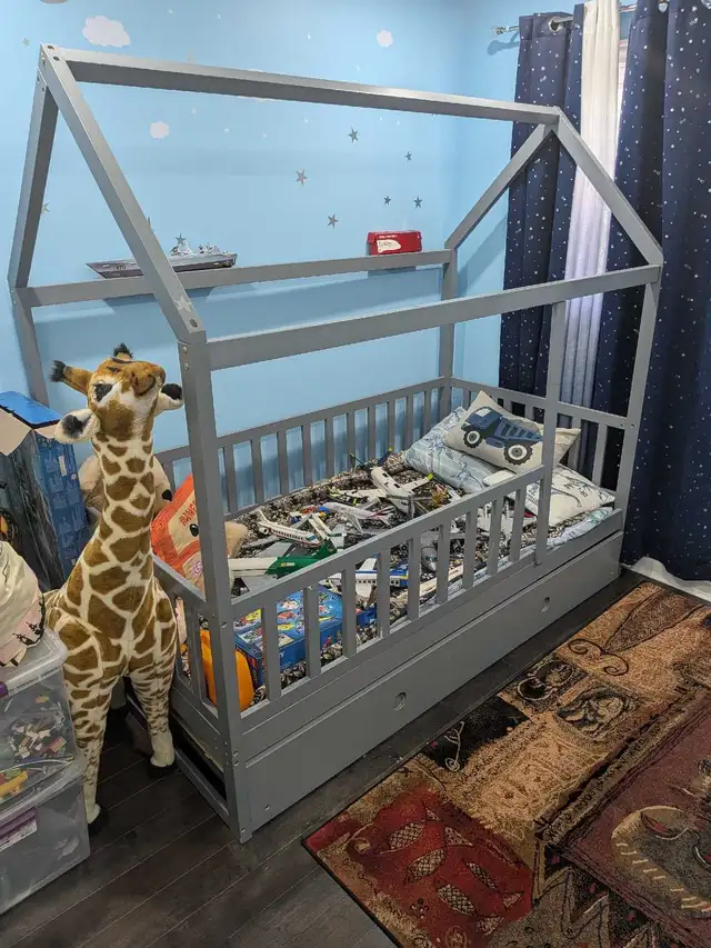 boy grey  twin bed for sale