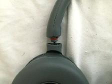Sony ULT WEAR noise cancellation Headphone - Photo 6