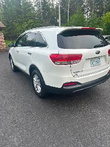 2018 Kia Sorento AWD - Photo 2