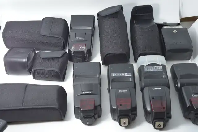Canon Shoemount Flashes And Transmitters ID 3204