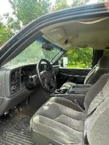 2006 Chevy Silverado 2500 - Photo 5