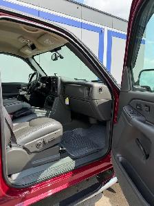 11,000 KM 2004 Silverado 1500 2WD - Photo 10