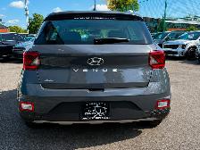 2025 Hyundai Venue Preferred - Photo 7