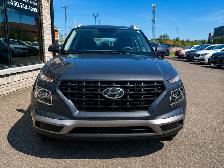 2025 Hyundai Venue Preferred - Photo 13