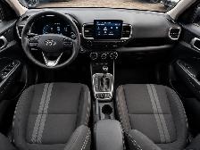 2025 Hyundai Venue Preferred - Photo 15
