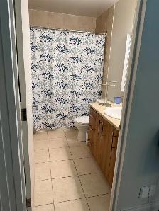 Logement à louer au mois tout inclus - Photo 8