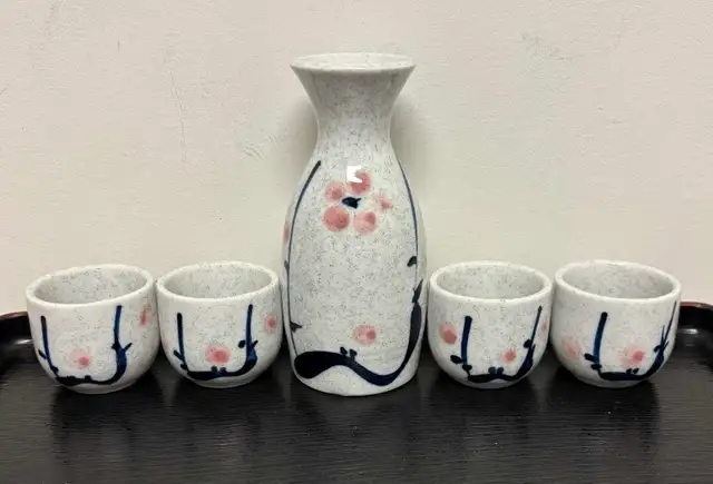 Japanese Sake Set - Porcelain Plum Blossom (5pcs)