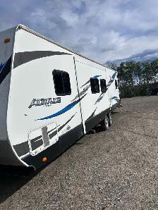 2015 CrossRoads Altitude Toy Hauler - Photo 3