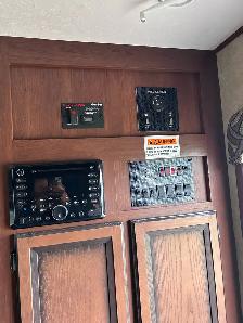 2015 CrossRoads Altitude Toy Hauler - Photo 5
