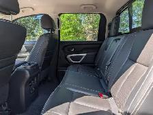 2018 Nissan Titan PRO-4X • Accident Free Well Maintained - Photo 11