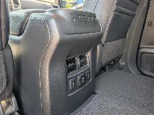 2018 Nissan Titan PRO-4X • Accident Free Well Maintained - Photo 12