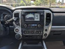 2018 Nissan Titan PRO-4X • Accident Free Well Maintained - Photo 16