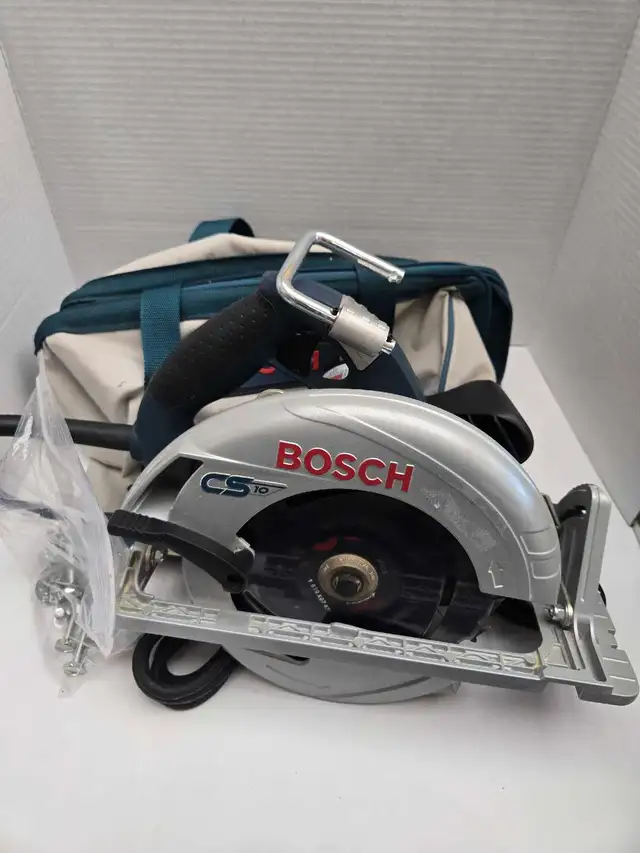 Bosch CS10 7 1/4' Circular Saw w/bag