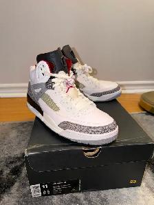 Jordan Spizike White Cement Size 11 (VNDS)
