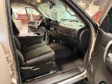 2007 GMC - Photo 8