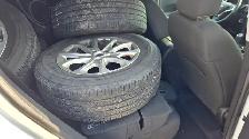 2019 Chevrolet Equinox LT AWD 2 sets rims/tires - Photo 9