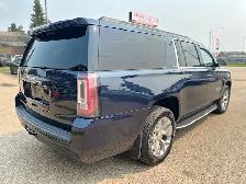 2020 GMC YUKON XL SLT • 5.3L V8 • 7 PASSENGER ACCIDENT FREE SUV - Photo 5