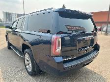 2020 GMC YUKON XL SLT • 5.3L V8 • 7 PASSENGER ACCIDENT FREE SUV - Photo 7