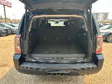 2020 GMC YUKON XL SLT • 5.3L V8 • 7 PASSENGER ACCIDENT FREE SUV - Photo 9