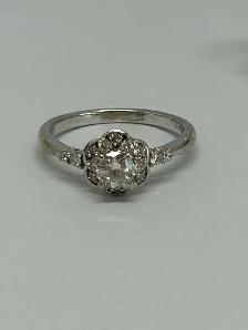 10k WG Diamond Floral Ring - Photo 3