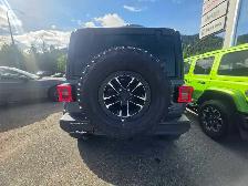2026 Jeep Wrangler Willys - Photo 9