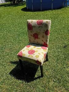 Chair with rose print
