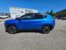 2021 Jeep Compass Trailhawk Elite - Photo 2
