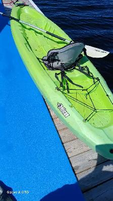 Kayak in Gravenhurst - Photo 3